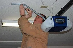 Exclusive Garage Door Service Huntington Beach, CA 714-462-8182