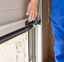 Exclusive Garage Door Service Huntington Beach, CA 714-462-8182 - springs-side